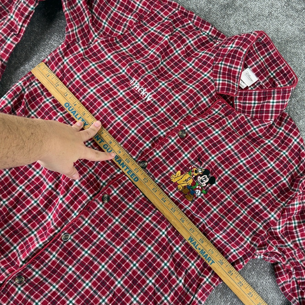 Disney Plaid Button Up Christmas PJ Shirt Mens L Daddy Embroidered Mickey Pluto - Picture 5 of 8